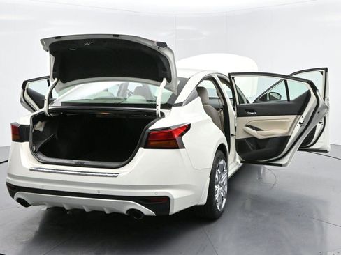 Used 2020 Nissan Altima 2.5 SV image 42