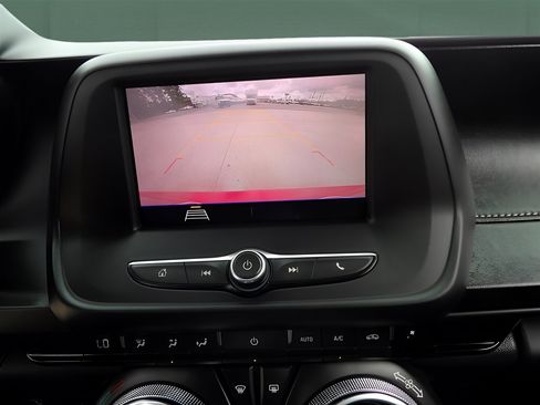 Used 2020 Chevrolet Camaro LT w/ RS Package image 24