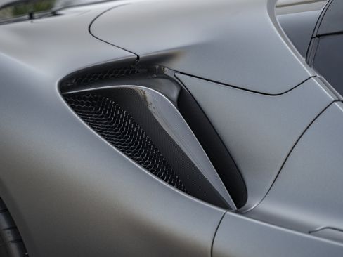 Used 2025 Ferrari SF90 Spider AWD/4WD image 13