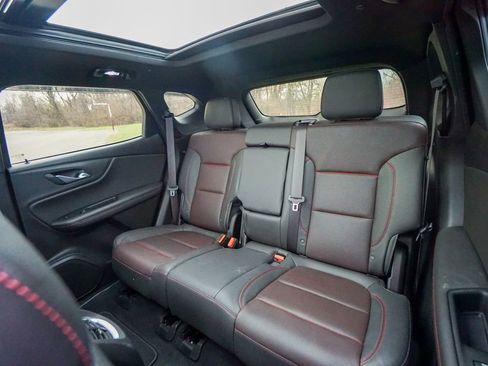 Used 2022 Chevrolet Blazer RS w/ Enhanced Convenience Package image 39