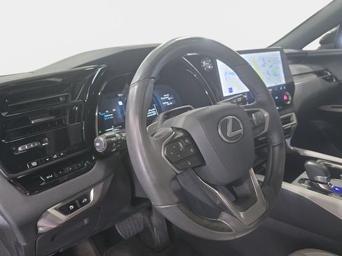 Used 2025 Lexus RX 350h AWD/4WD image 22
