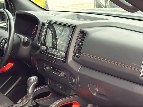 Used 2022 Nissan Frontier Pro-X RWD image 28