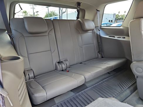 Used 2018 Chevrolet Tahoe Premier image 12