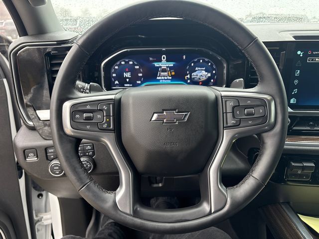 Certified 2024 Chevrolet Silverado 1500 RST AWD/4WD image 28