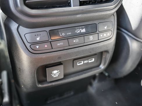Certified 2023 Honda Pilot Elite image 8