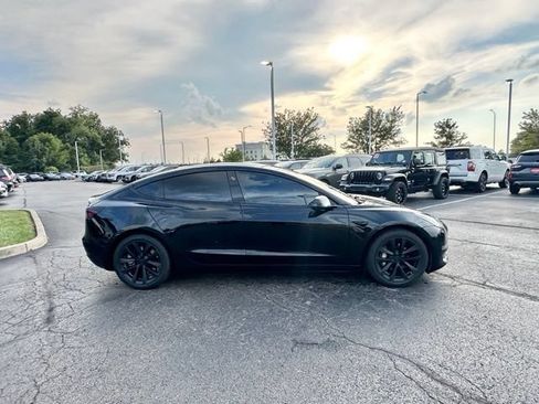 Used 2022 Tesla Model 3 Long Range AWD/4WD image 12