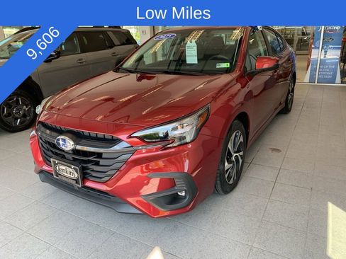 Used 2025 Subaru Legacy Premium AWD/4WD image 2