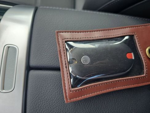 Certified 2025 Mercedes-Benz C 300 Sedan image 40