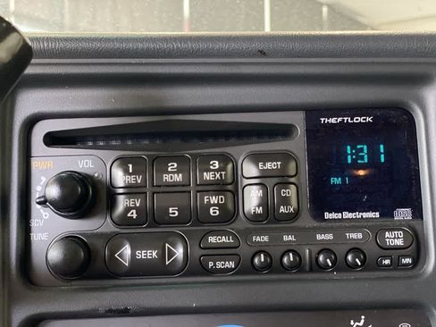 Used 2002 Chevrolet Tahoe Z71 AWD/4WD image 19