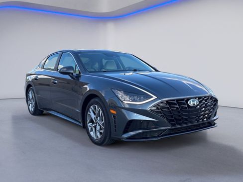 Used 2023 Hyundai Sonata SEL w/ Convenience Package image 4
