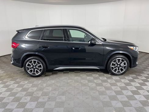 Used 2025 BMW X1 xDrive28i w/ Technology Package image 4