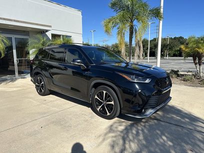 Used 2022 Toyota Highlander XSE