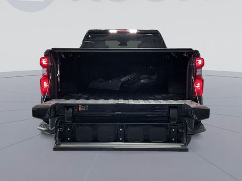 Used 2025 Chevrolet Silverado 1500 Custom w/ LPO, Dark Essentials Package AWD/4WD image 24
