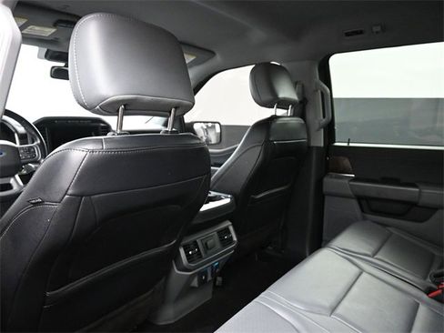 Used 2021 Ford F150 Lariat w/ FX4 Off-Road Package image 16