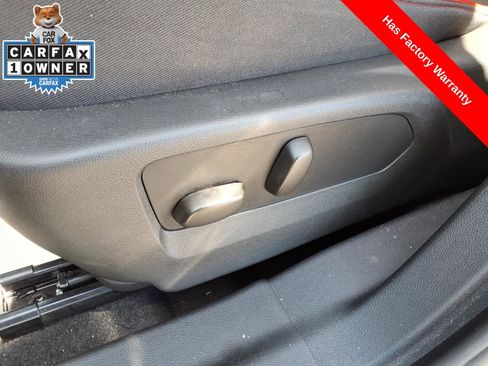Used 2023 Buick Envision Essence w/ Sport Touring Package FWD image 17