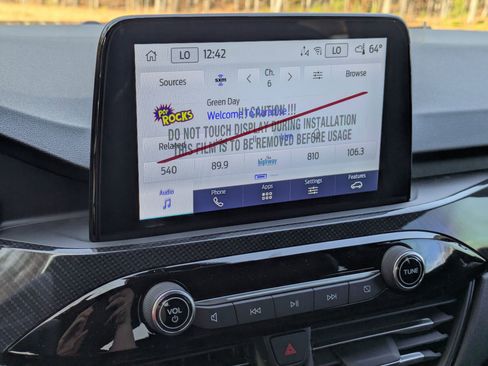 New 2026 Ford Escape ST-Line Select w/ Equipment Group 401A image 17