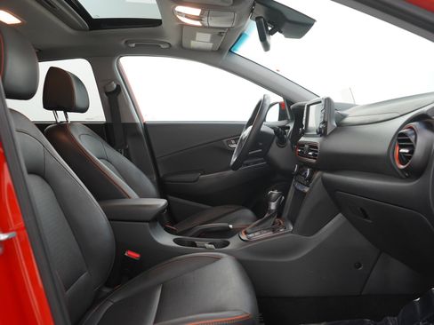 Used 2020 Hyundai Kona Ultimate image 11