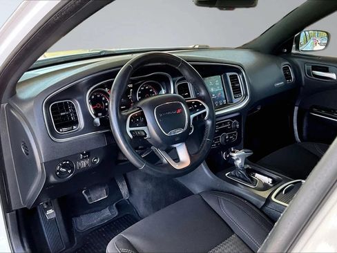 Used 2018 Dodge Charger SXT Plus w/ Navigation & Travel Group RWD image 14