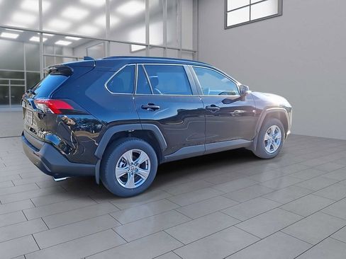New 2025 Toyota RAV4 XLE image 7