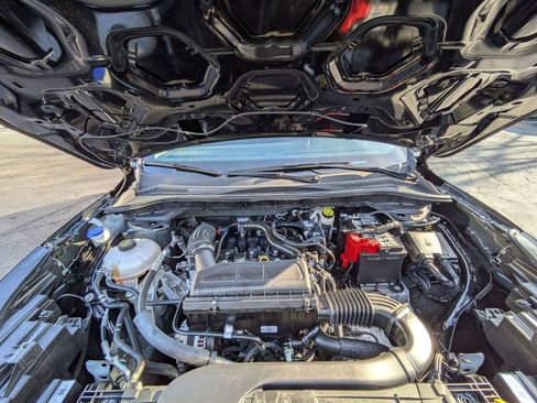 Used 2025 Ford Escape Active image 30