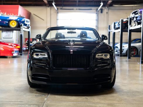 Used 2020 Rolls-Royce Dawn image 4