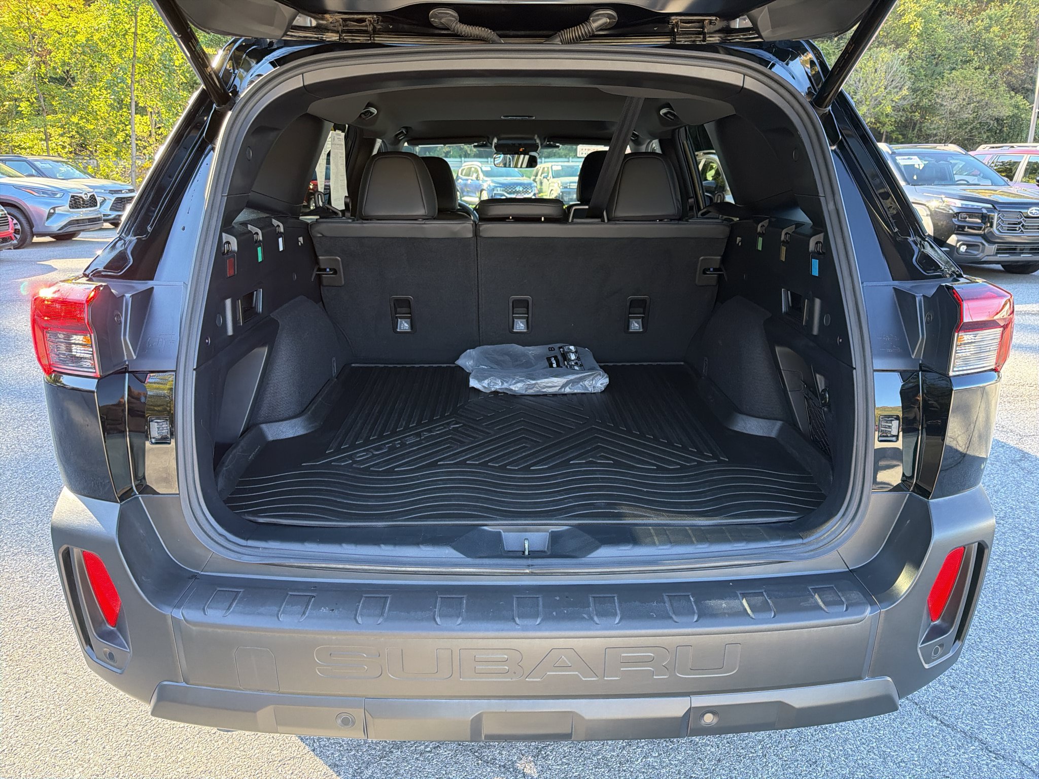 Certified 2026 Subaru Outback Premium AWD/4WD image 27
