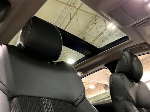 Certified 2025 MAZDA CX-50 AWD 2.5 S w/ Premium Package image 22