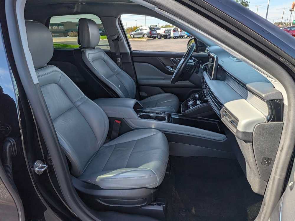 Used 2020 Lincoln Corsair Reserve w/ Equipment Group 201A AWD/4WD image 23