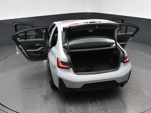 Used 2023 BMW 330i xDrive 330i xDrive w/ M Sport Package image 28