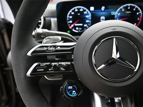 New 2025 Mercedes-Benz CLA 35 AMG 4MATIC image 15