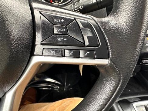 Used 2020 Nissan Rogue S image 24