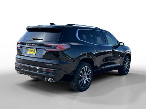 New 2026 GMC Acadia Denali Ultimate w/ LPO, Floor Liner Package AWD/4WD image 5