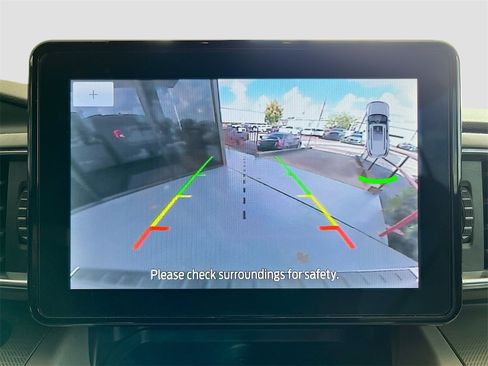 Used 2023 Ford Explorer XLT w/ Equipment Group 202A image 13