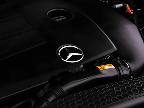 Used 2020 Mercedes-Benz GLC 300 4MATIC image 57