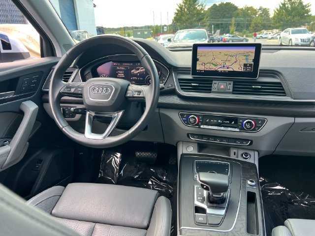 Used 2019 Audi Q5 Prestige w/ Prestige Package AWD/4WD image 16