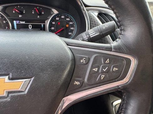 Used 2016 Chevrolet Malibu LT image 35