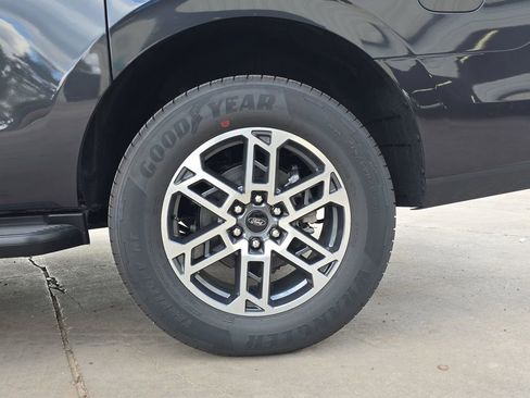 New 2025 Ford Expedition Max Active image 39