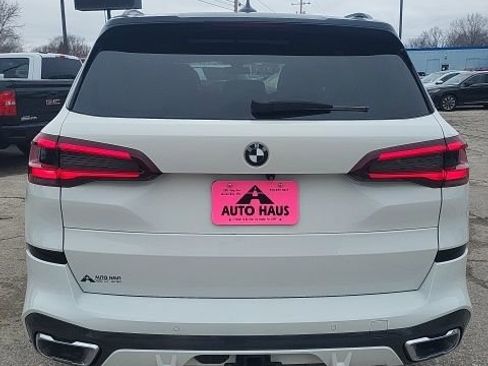 Used 2022 BMW X5 xDrive40i w/ M Sport Package AWD/4WD image 23