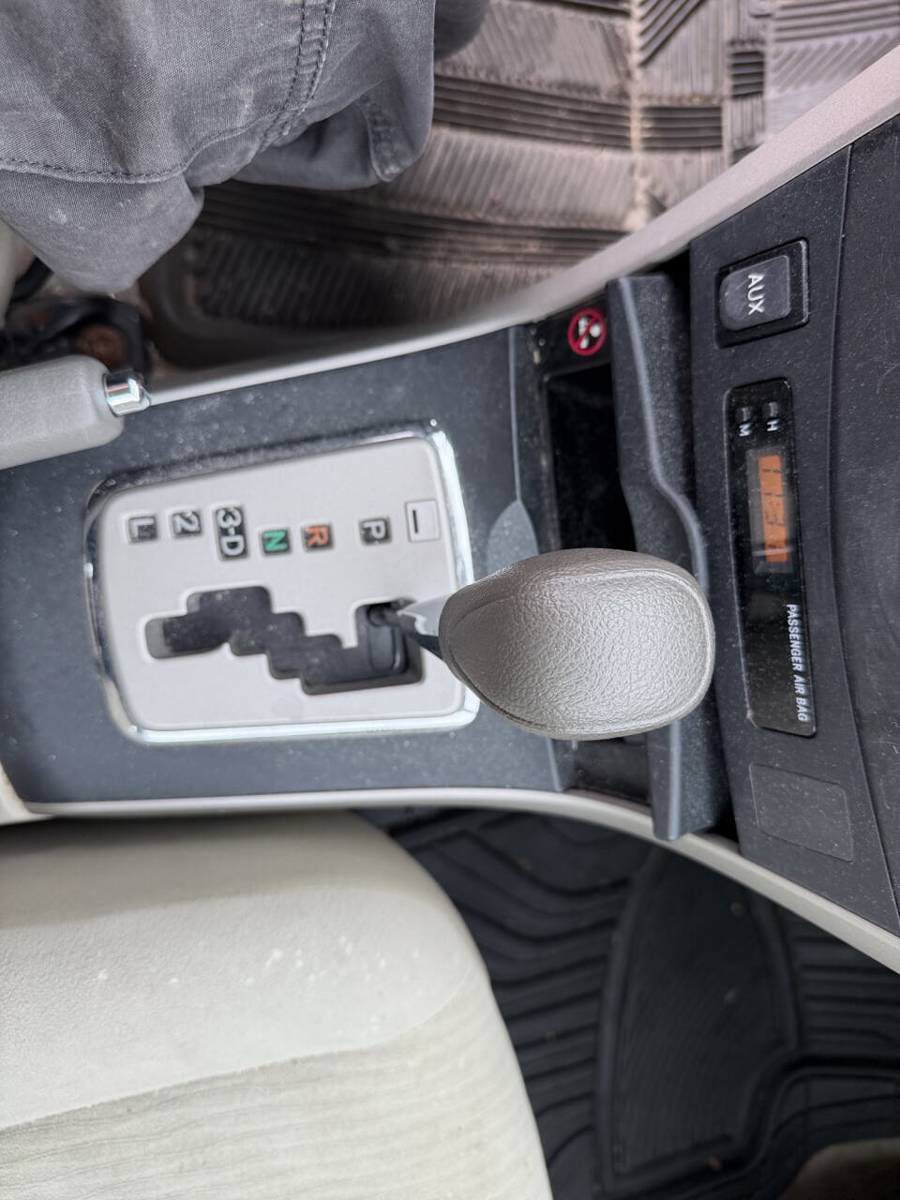 Used 2010 Toyota Corolla LE FWD image 36