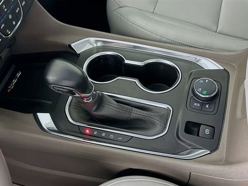 Used 2021 Chevrolet Traverse Premier w/ LPO, Cargo Package image 17