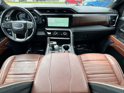 Certified 2023 GMC Sierra 1500 Denali Ultimate image 21