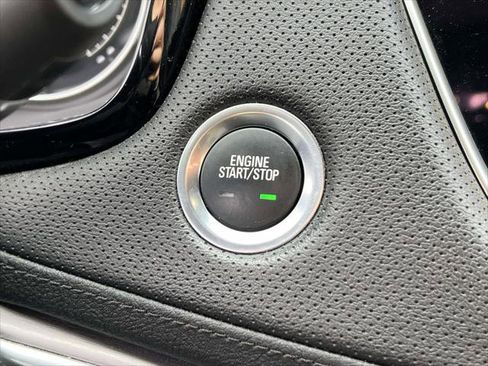 Used 2023 Cadillac XT5 Luxury image 31