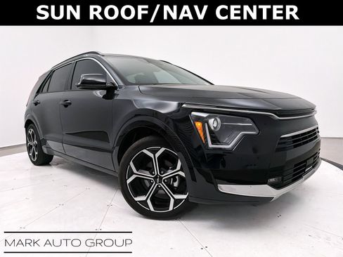 Certified 2024 Kia Niro EX Touring image 1