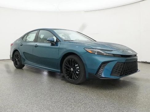 New 2026 Toyota Camry SE image 29