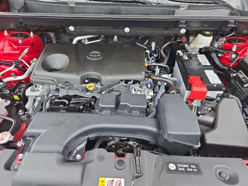 Used 2025 Toyota RAV4 XLE Premium FWD image 34