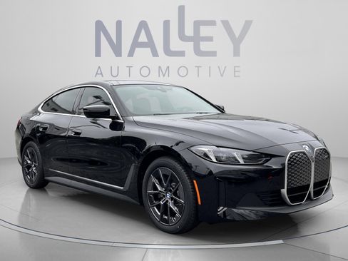 Used 2026 BMW i4 eDrive40 w/ Parking Assistance Package RWD image 6