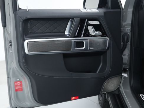 Used 2025 Mercedes-Benz G 550 image 23