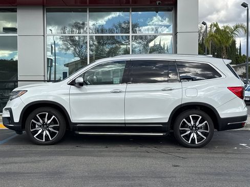 Used 2020 Honda Pilot Touring image 8