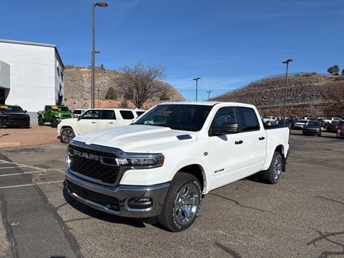 New 2026 RAM 1500 4x4 Crew Cab image 2