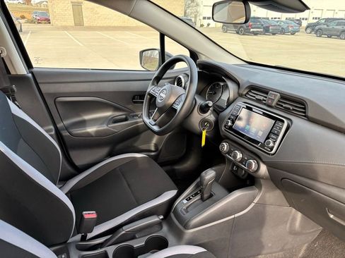 Used 2025 Nissan Versa S w/ S Plus Package image 13